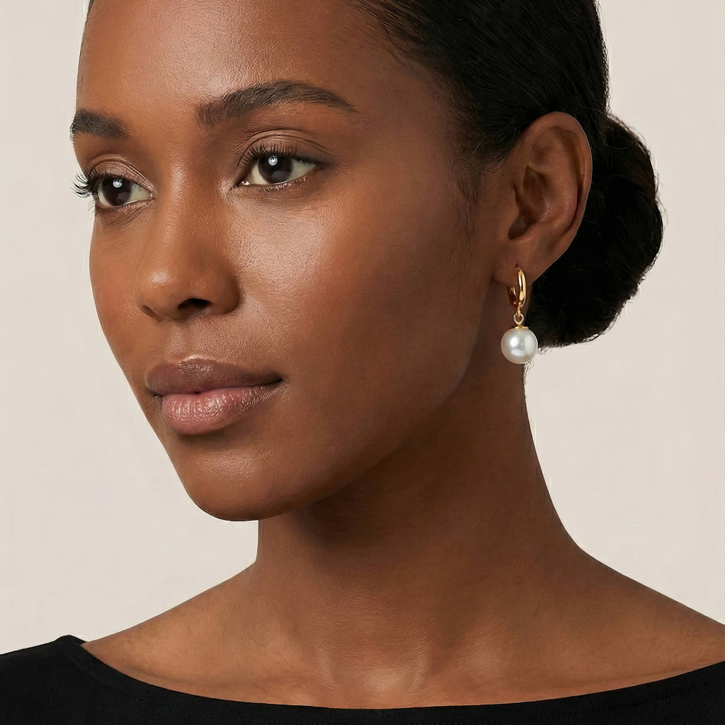 Pearly Queen single pearl earrings